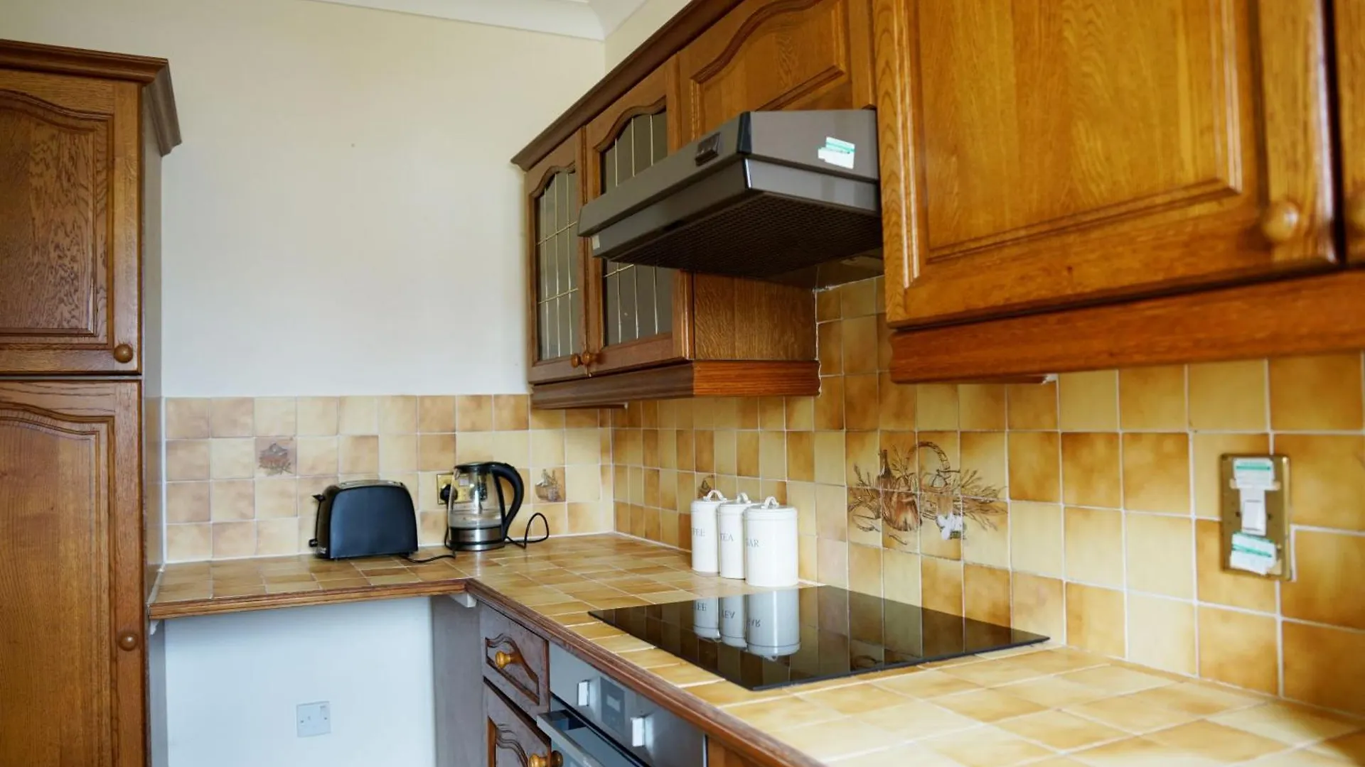 18Pg Dreams Unlimited - Budget Flat W Free Parking - Slough Windsor Heathrow Holiday home